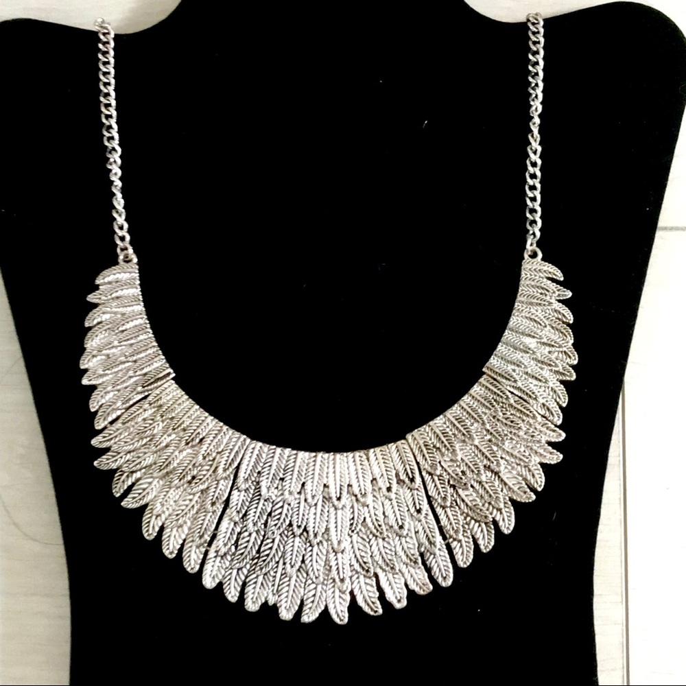 Pixley NWT Silver Feather Statement Necklace